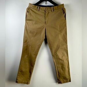 Banana Republic Aiden Chino